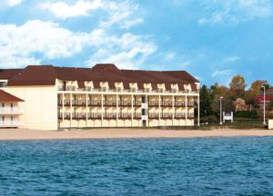 Best Western Plus Dockside Waterfront Inn