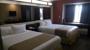 Microtel Inn and Suites Toluca