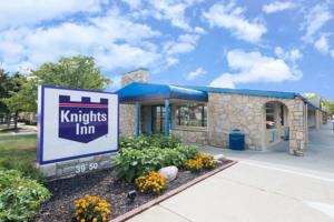 Knights Inn - Hilliard
