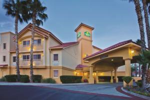 La Quinta Inn & Suites Tucson Airport