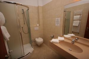 Hotel Central in Pecs, Hungary - Best Rates Guaranteed | LetsBookHotel