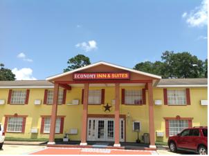 Economy Inn and Suites Tomball