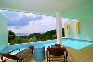 Grand Bleu Ocean View Pool Suite
