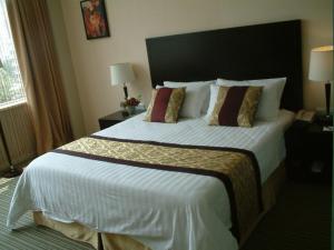 Sport Park Hotel in Shanghai, China - Best Rates Guaranteed