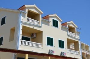 Apartments Punta Milna