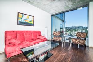 Hollywood Mirage Apartment