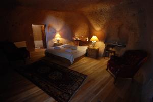 Uchisar Cave Suites