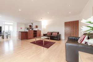 Roomspace Serviced Apartments - Thames Edge