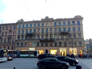 Nevsky 73 Apartments with balcony