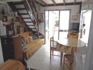 Two-Bedroom Holiday home in A des Macareux
