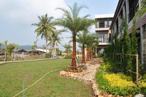 Windy Sea View Resort