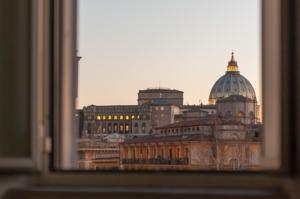 St.Peter's Mirror- Romantic View