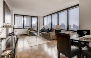 Luxury Apartments minutes away from the Theater District