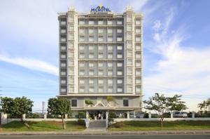 Microtel by Wyndham Mall of Asia