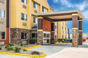 Comfort Inn & Suites Waterloo – Cedar Falls