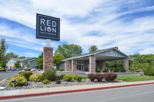 Red Lion Inn & Suites Susanville