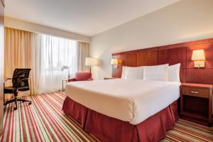 Courtyard by Marriott Panama at Multiplaza Mall