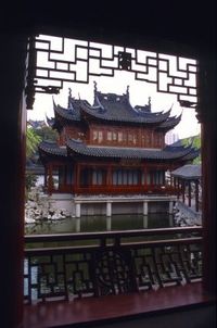 Shanghai Half Day Morning or Afternoon Sightseeing Tour