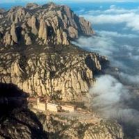 Montserrat, Gaudi and Modernism Small Group Day Trip from Barcelona