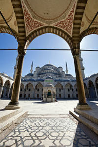 Private Istanbul in One Day Sightseeing Tour: Topkapi Palace, Aya Sofya, Blue Mosque, Grand Bazaar