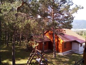 Alexandar Holiday Apartments and Cottage