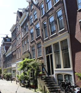 Amsterdam Lily apartment
