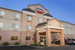 Fairfield Inn & Suites by Marriott Toledo Maumee