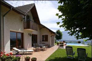Au Balcon du Lac