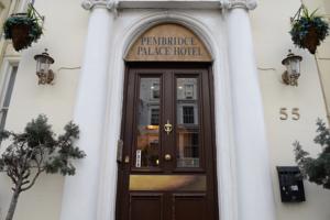Pembridge Palace Hotel