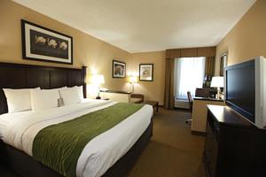 Comfort Inn and Suites Paramus