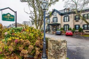 The Carriage House Inn, An Ascend Hotel Collection Member