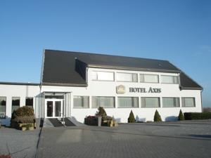 Axis Hotel
