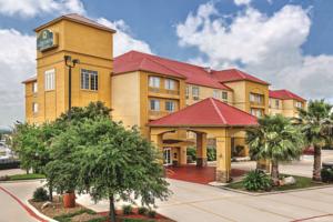 La Quinta Inn & Suites San Antonio North Stone Oak