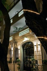BoBo Hotel