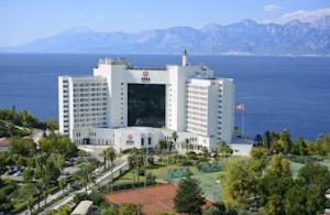 Akra Hotel