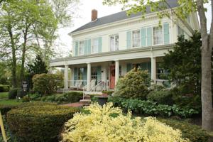 Captain Farris House Bed and Breakfast