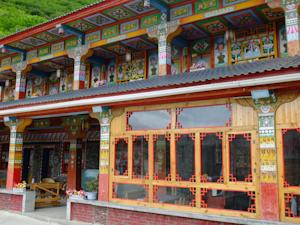 Meido Kamsa Tibetan Inn