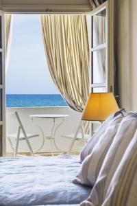 Anemos Beach Lounge Hotel