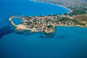 Yali Hotel