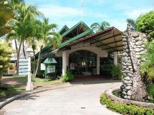 The Ritz Hotel at Garden Oases in Davao City, Philippines - Lets Book Hotel