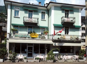 Hotel Corona