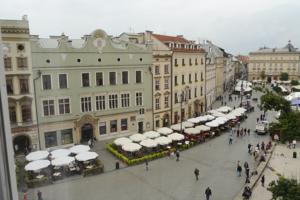 Main Market Square Apartments