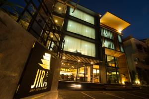 Jira Luxury Boutique Residence