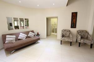 Summer Breeze Holiday Home