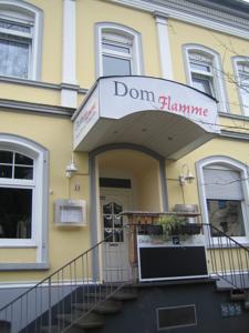 Dom Hotel