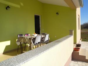 Two-Bedroom House in Medulin I