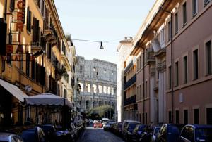 Rome in Apartment - Colosseo