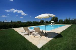 Two-Bedroom Holiday home in Podere Casale del Bosco