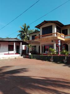 Sudharma Pilgrims Rest And Holiday Inn