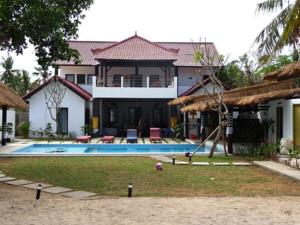 Lembongan Beach House
